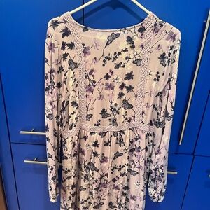 Exhilaration size Large long sleeved drsss